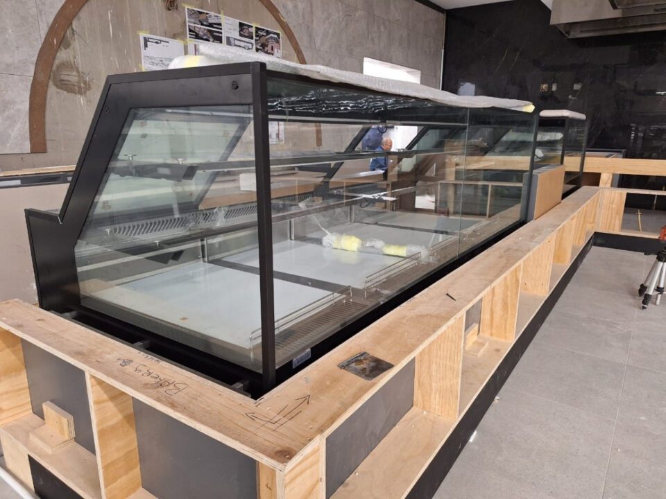 Spar food service counter built by Resol, George